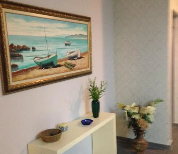 A Marina 2* קמבדוס